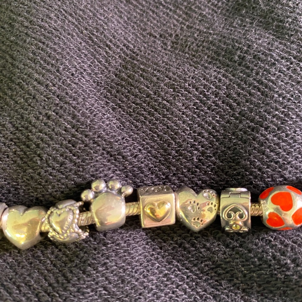 Pandora Authentic Bracelet With 15 Beads - Picture 10 of 11